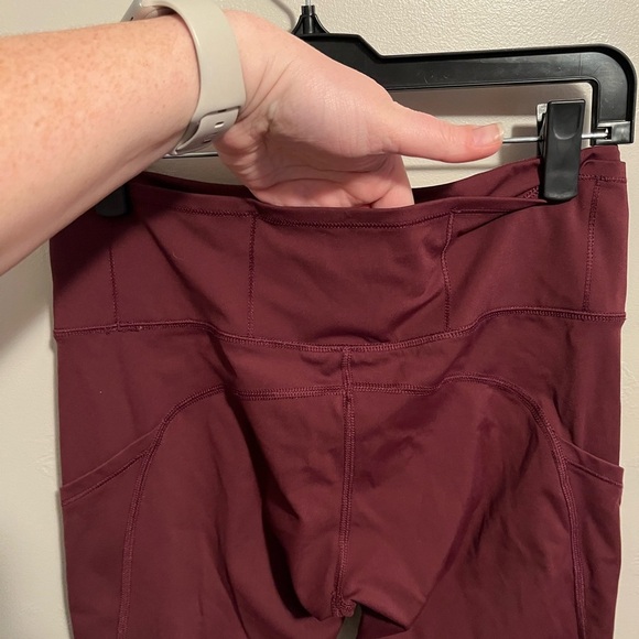 Lululemon Women Dark Sport Red Fast Free Crop II Nulux 19" Reflective Pant - Picture 12 of 12